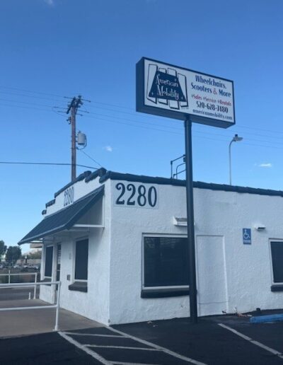 American Mobility Exterior